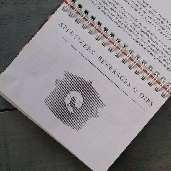 Cookbooks - Picture 4 of 5